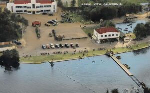 California-in-England, Wokingham - An illustrated history