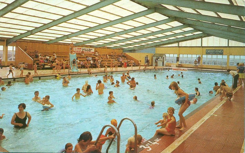 1970s photo showing the swimming pool at Pontins Southport holiday camp