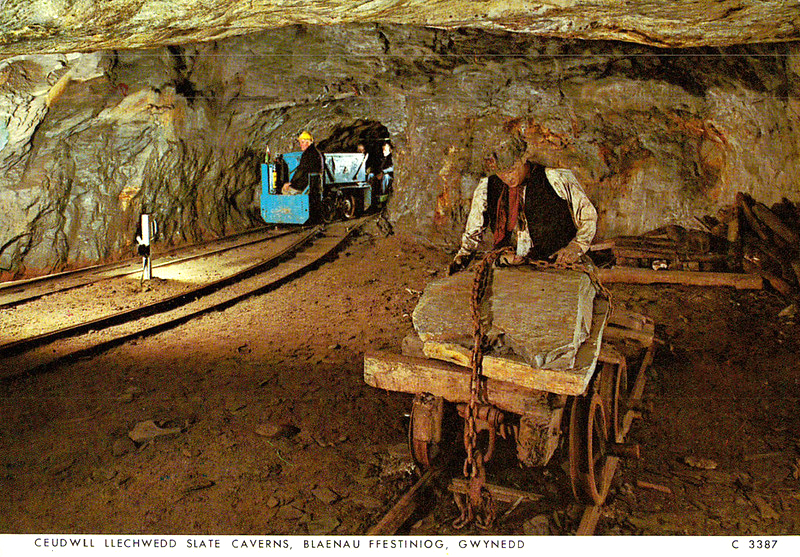 1970s postcard showing the Miners Tramway at Llechwedd Slate Caverns