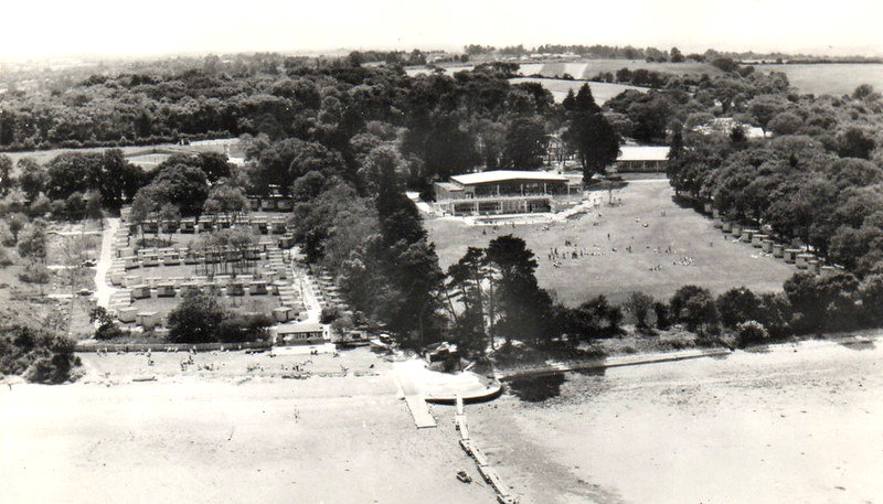 postcard of Warner's woodside bay holiday camp showing an aerial view