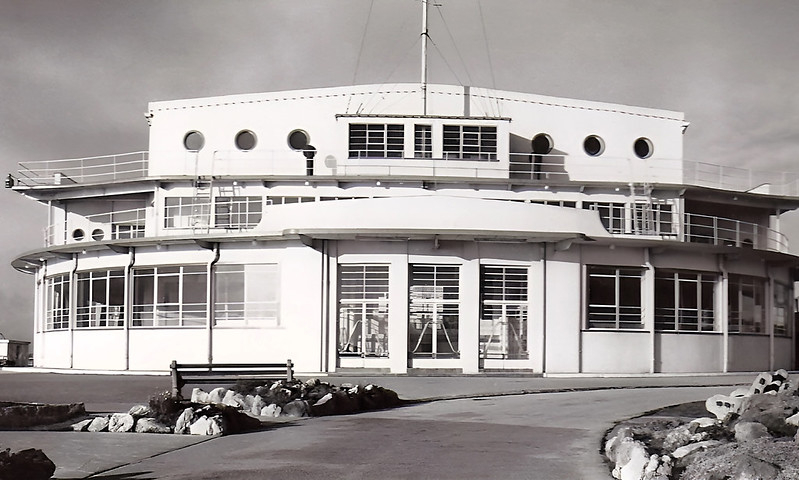 Vintage postcard of Middleton Tower Holiday Camp