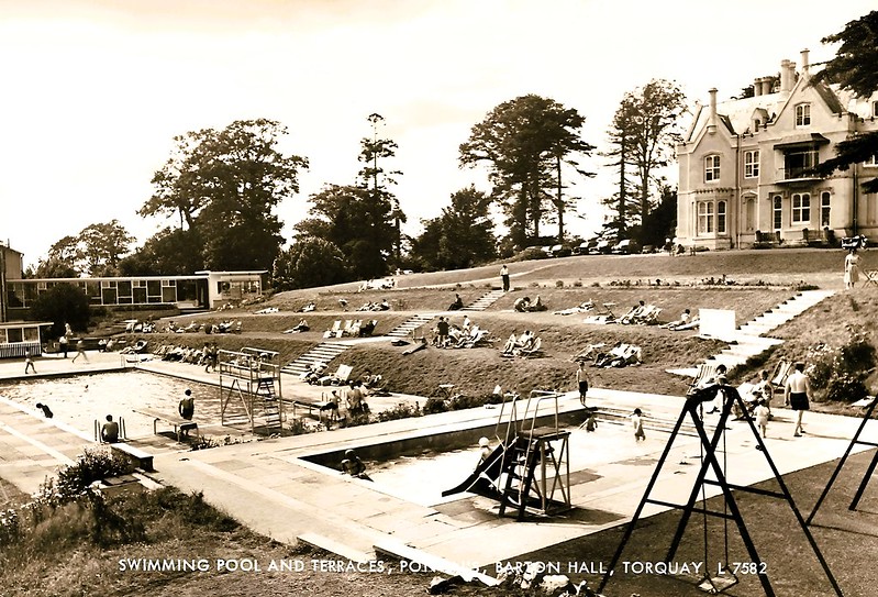 1950s postcard of Barton Hall in Torquay