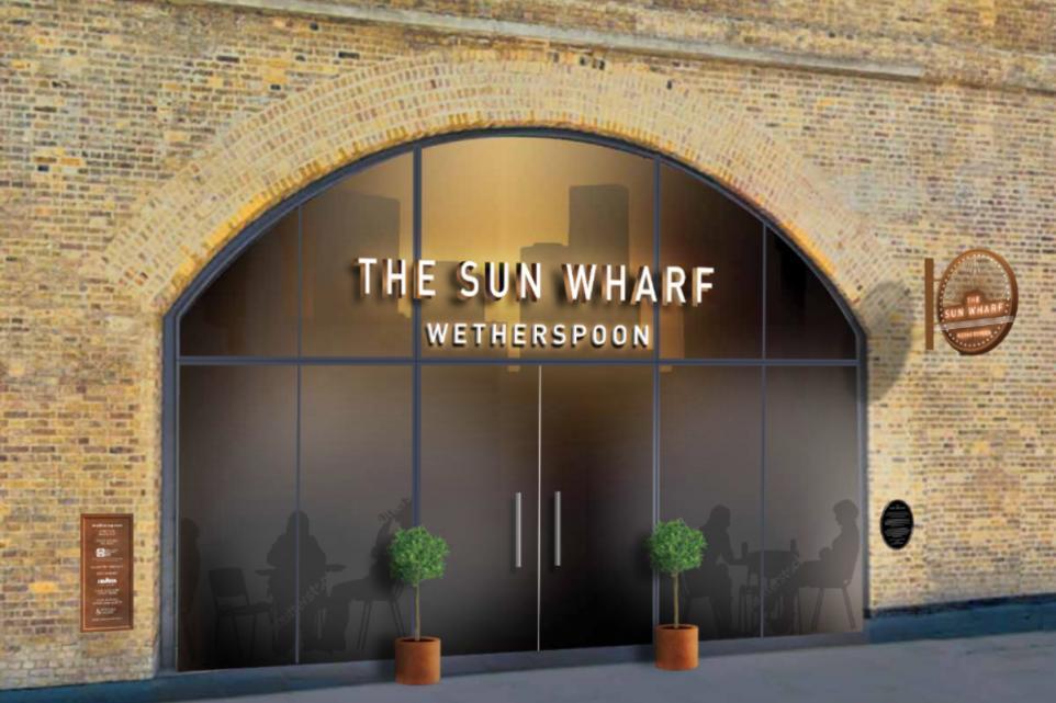 The former London Dungeon entrance now the Sun Wharf pub